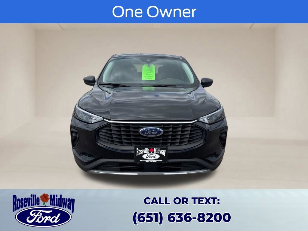 Used 2023 Ford Escape Active AWD/4WD image 2