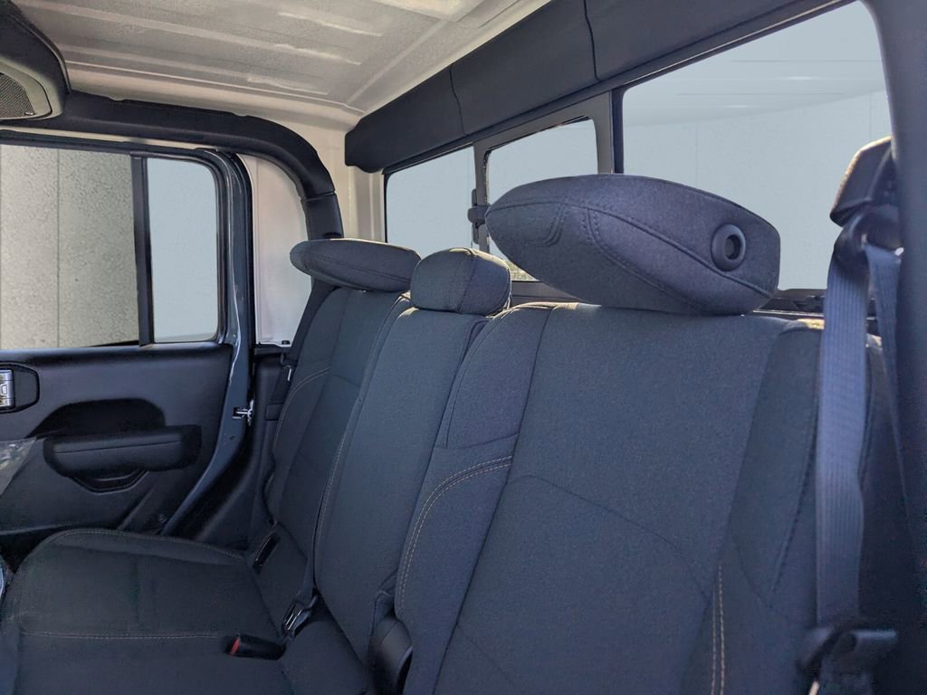 New 2026 Jeep Gladiator Sport image 7