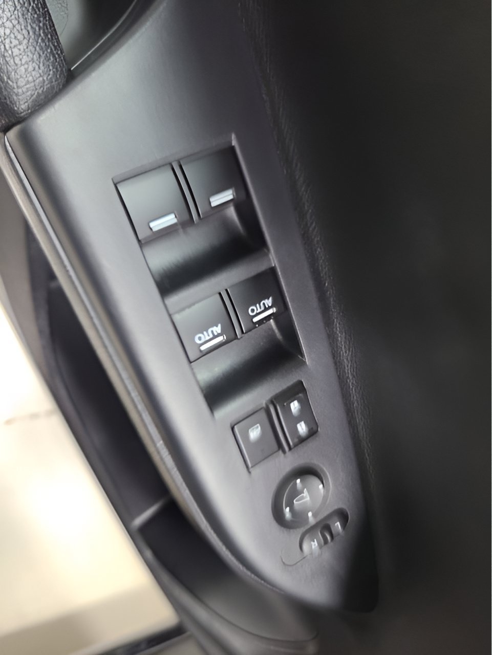 Used 2014 Honda Accord EX-L image 22