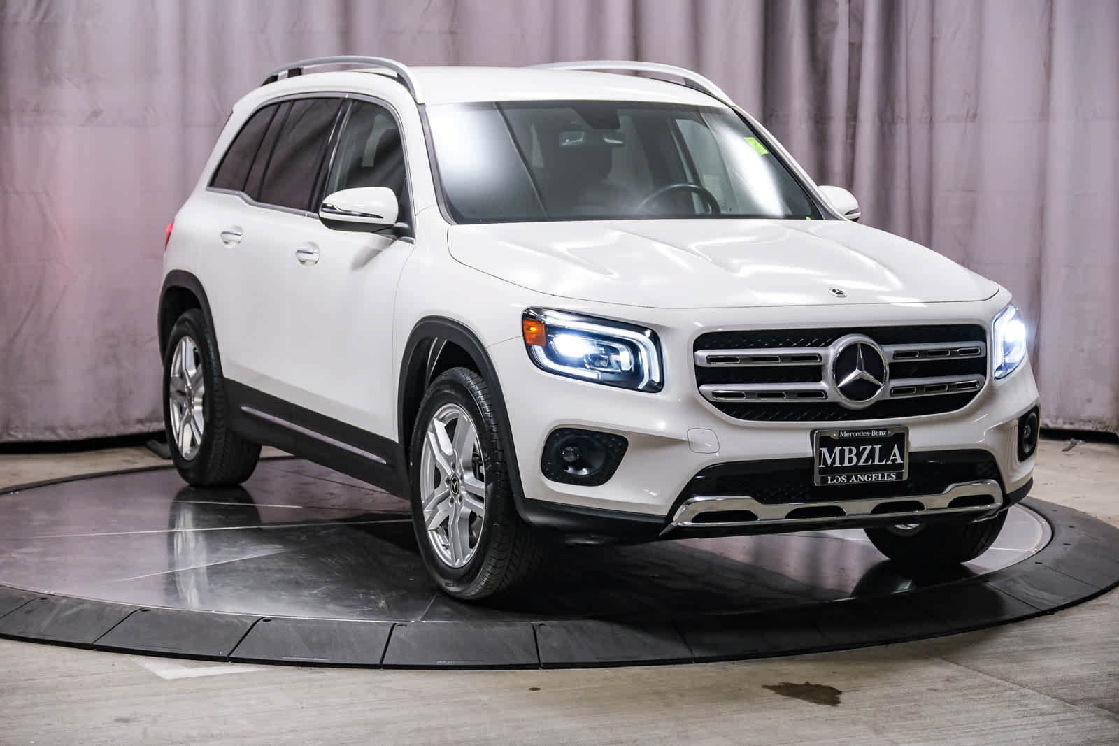 Used 2022 Mercedes-Benz GLB 250 image 5