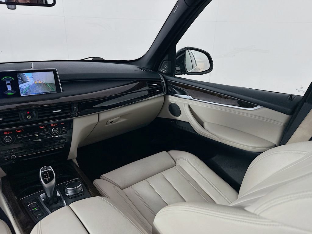 Used 2018 BMW X5 xDrive35i w/ Driving Assistance Package AWD/4WD image 25