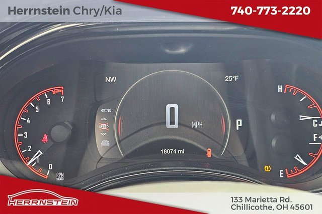 Used 2024 Dodge Durango SXT image 12