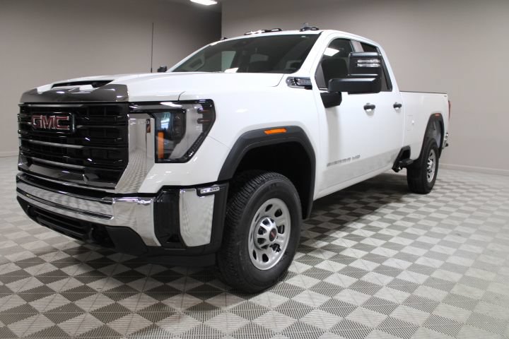 New 2026 GMC Sierra 2500 Pro w/ Convenience Package AWD/4WD image 7