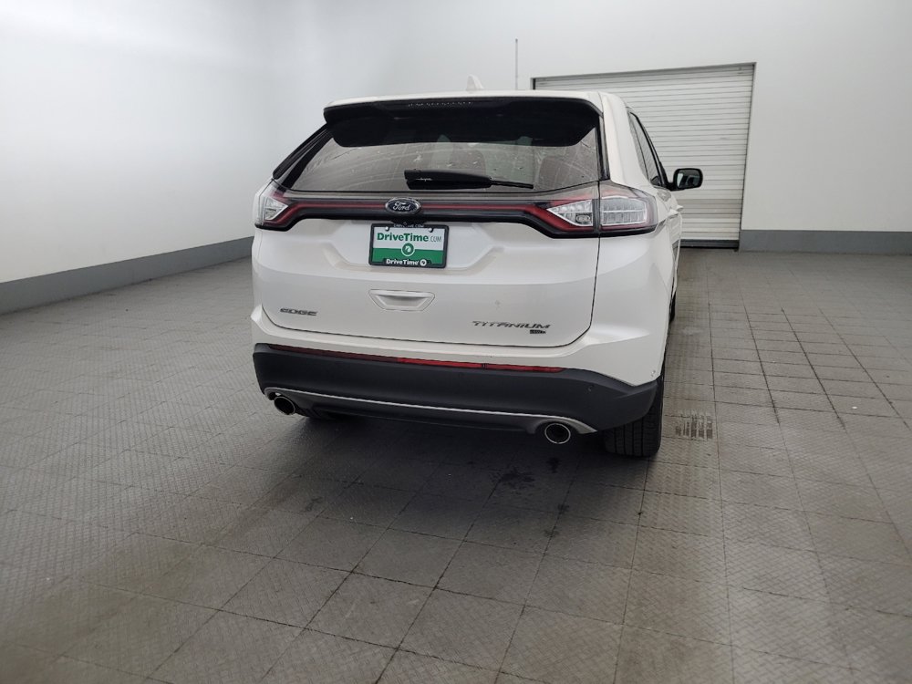 Used 2017 Ford Edge Titanium w/ Equipment Group 302A AWD/4WD image 7
