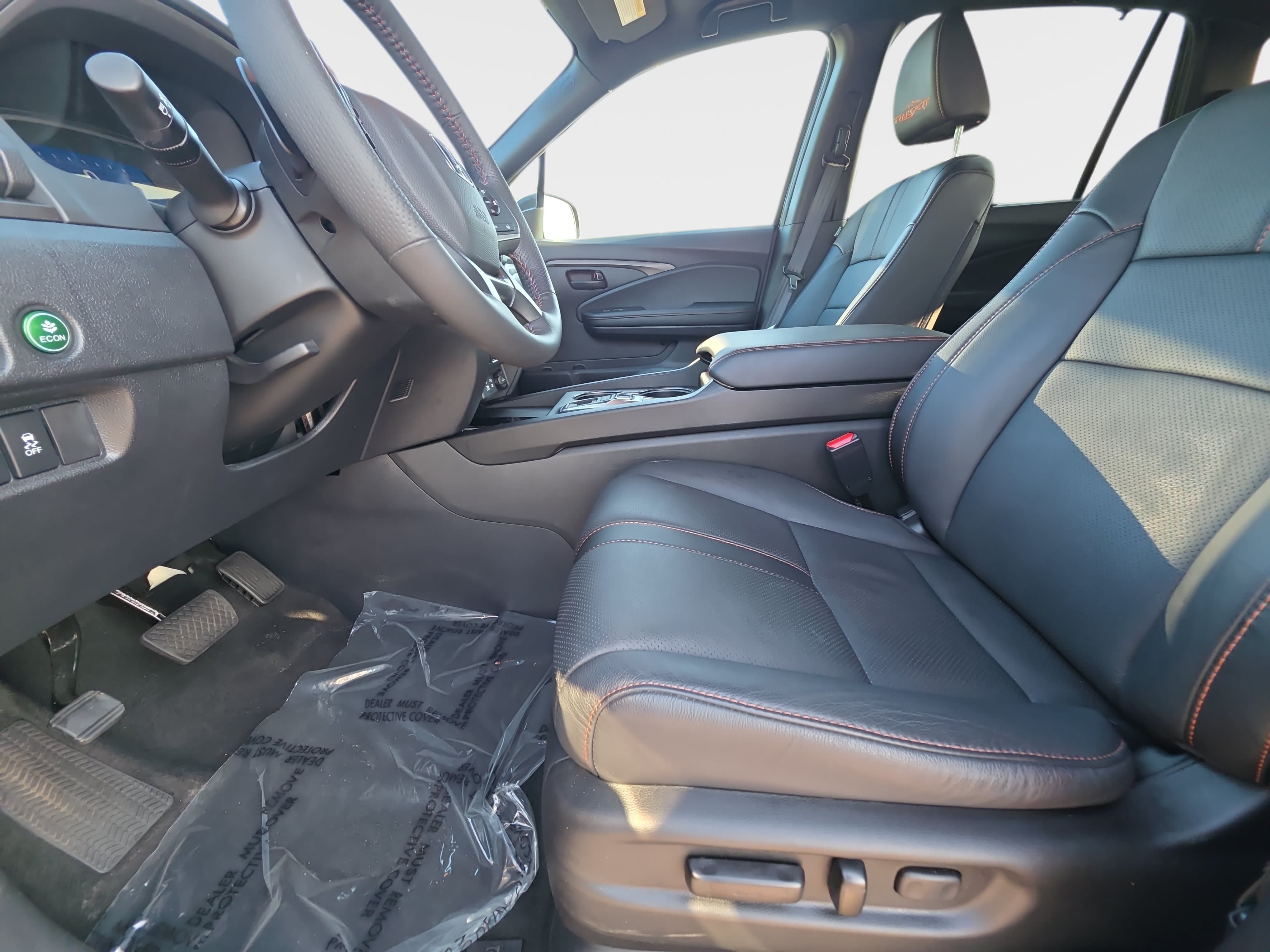 Used 2024 Honda Passport TrailSport image 15
