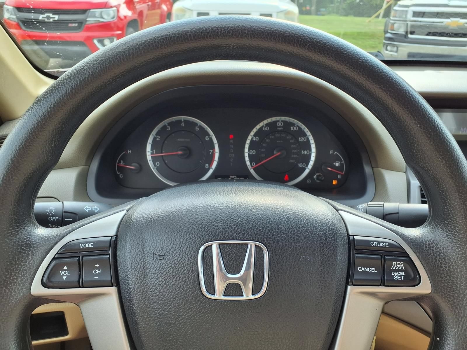Used 2010 Honda Accord LX image 18