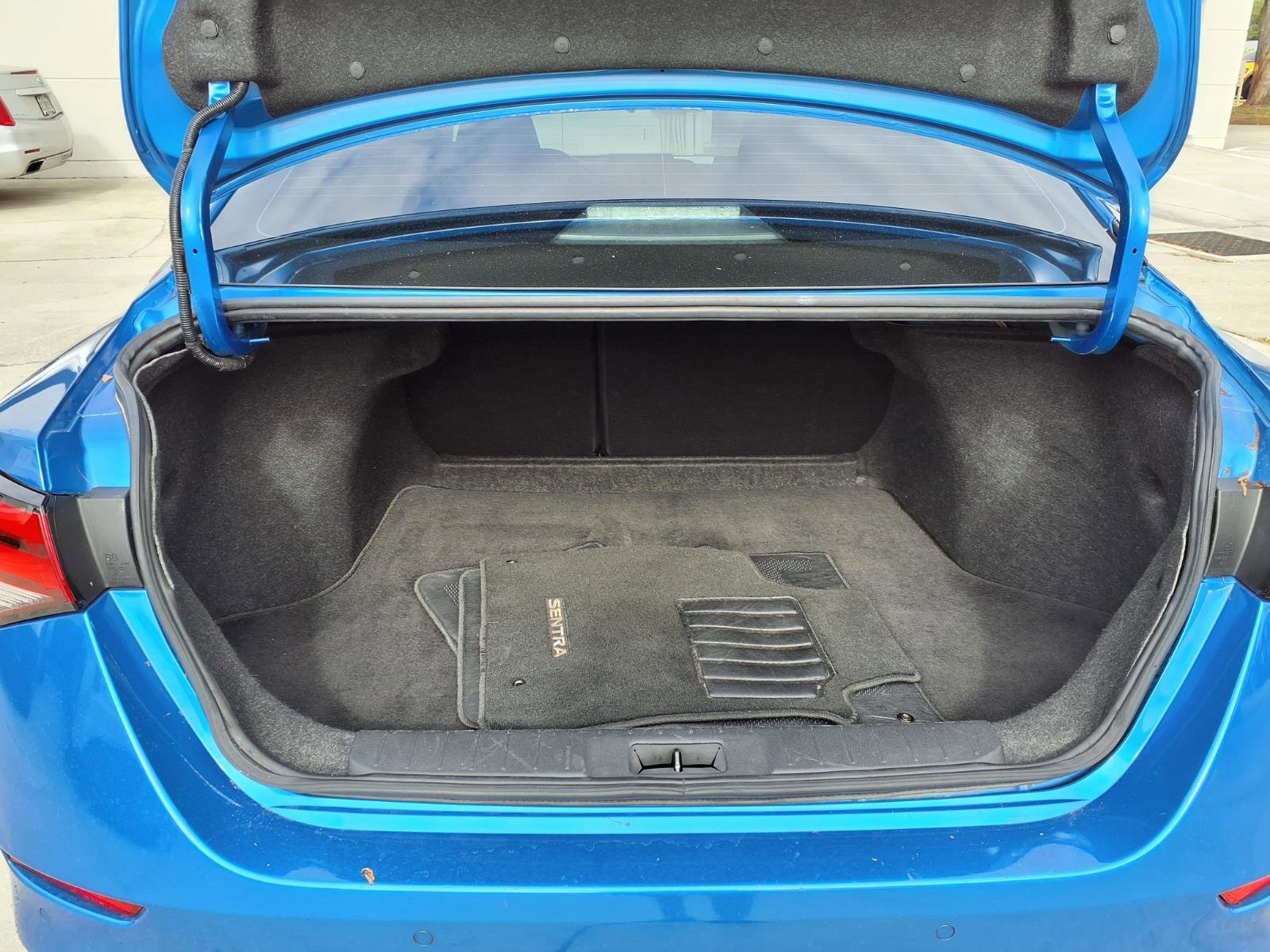 Used 2024 Nissan Sentra SV image 14