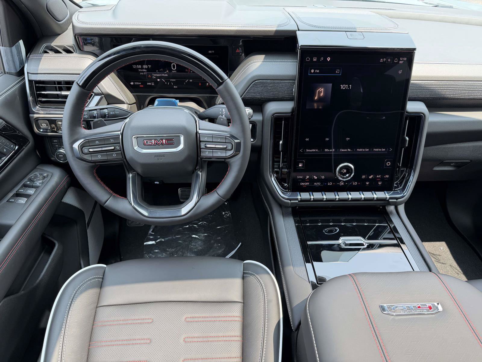 New 2026 GMC Yukon AT4 Ultimate AWD/4WD image 12