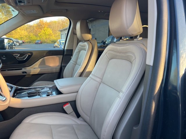 Used 2024 Lincoln Aviator Reserve w/ Elements Package Plus image 27
