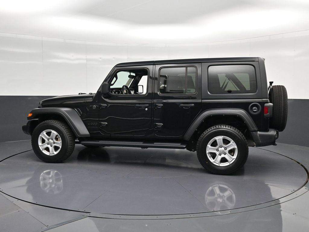 Used 2022 Jeep Wrangler Unlimited Sport AWD/4WD image 8