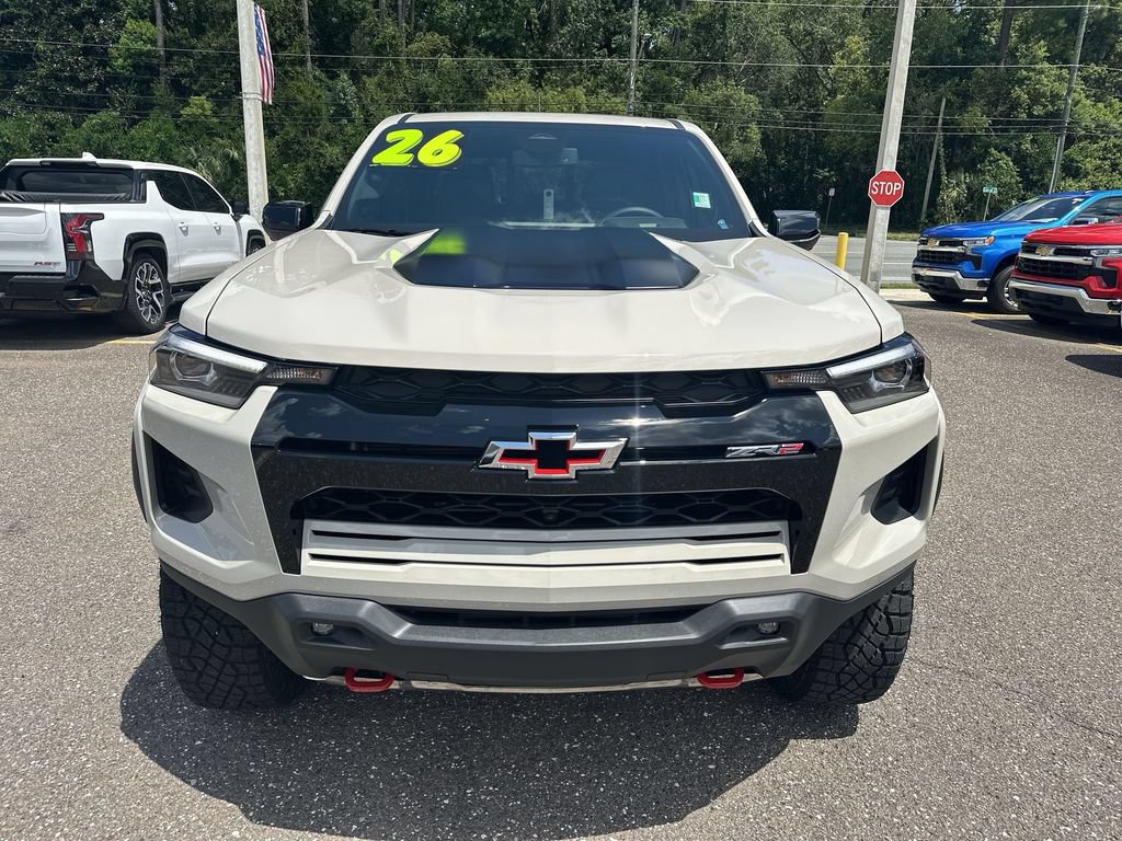 Used 2026 Chevrolet Colorado ZR2 w/ Technology Package AWD/4WD image 11