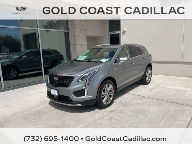 Certified 2023 Cadillac XT5 Premium Luxury w/ Technology Package FWD image 4