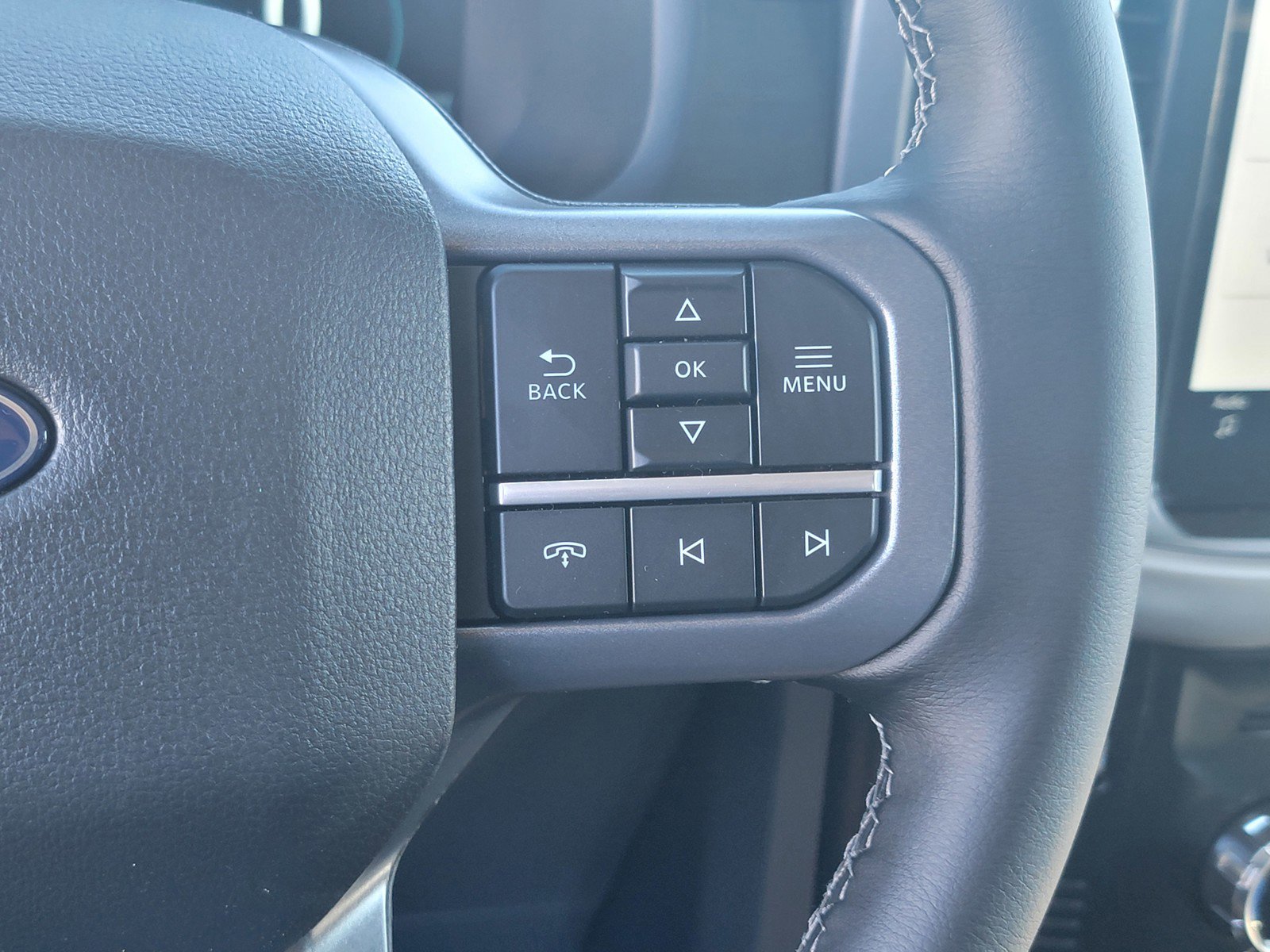 New 2025 Ford F150 Lightning XLT image 27