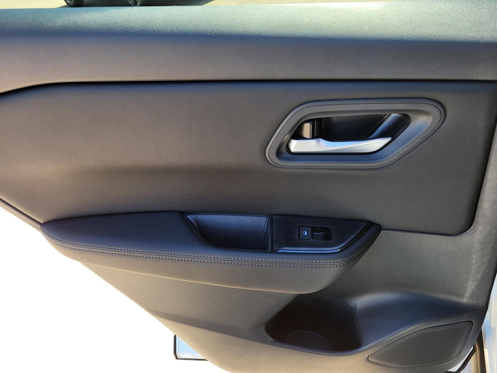 New 2026 Nissan Rogue SV image 13