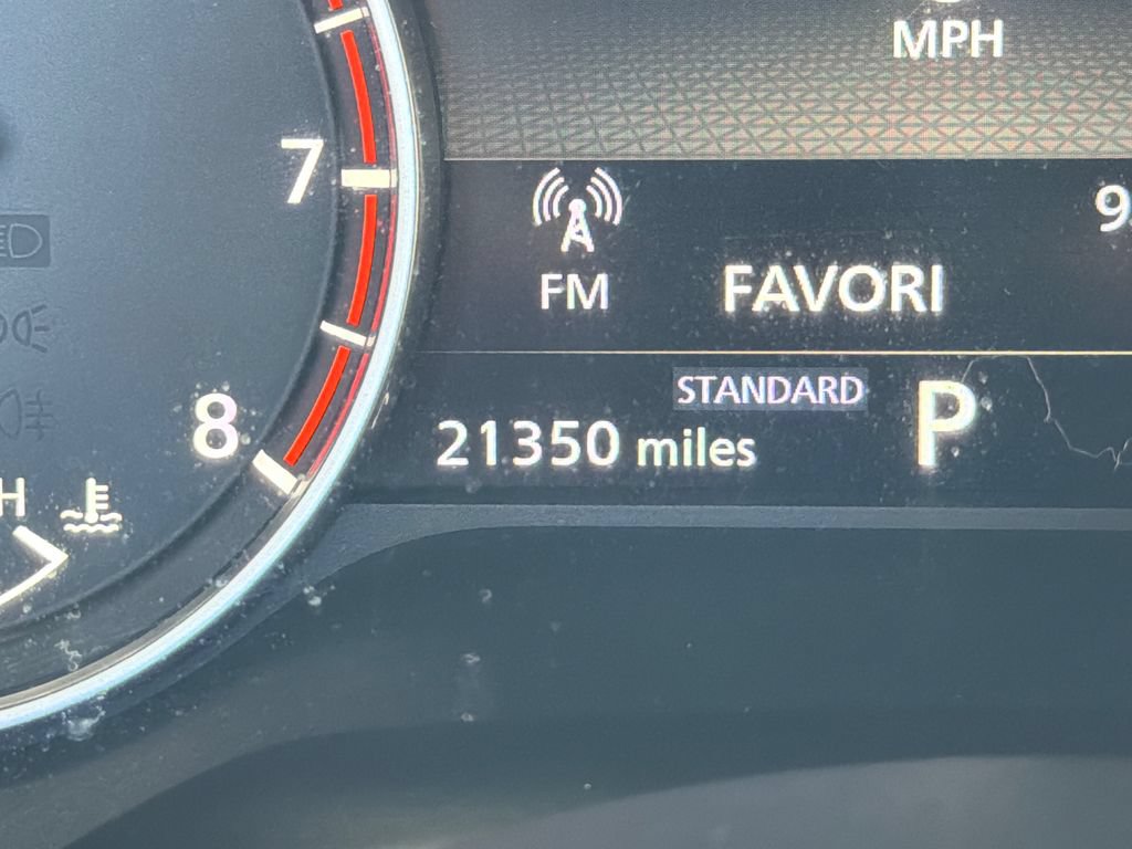 Used 2023 Nissan Rogue SV FWD image 23