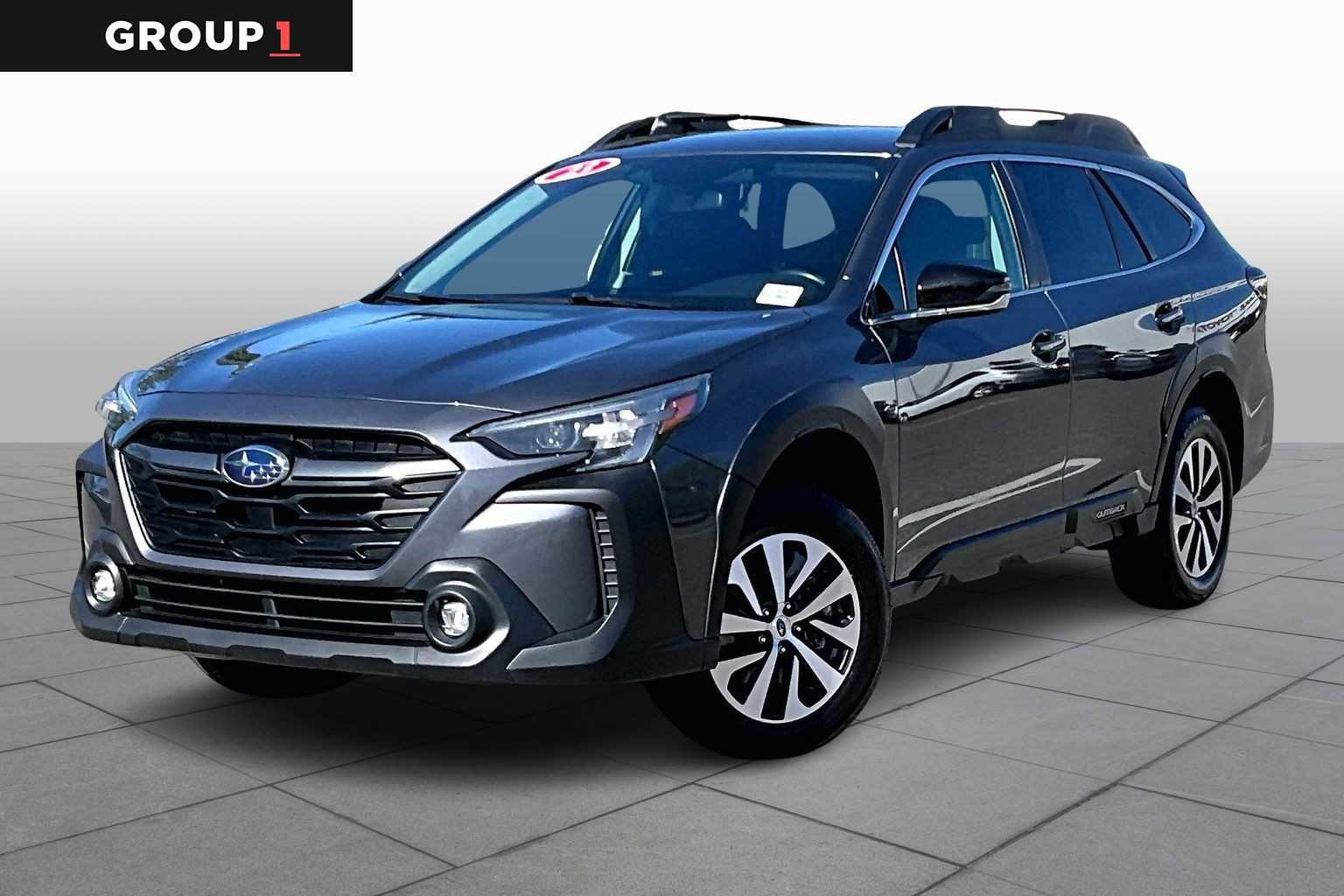 Used 2023 Subaru Outback Premium image 1