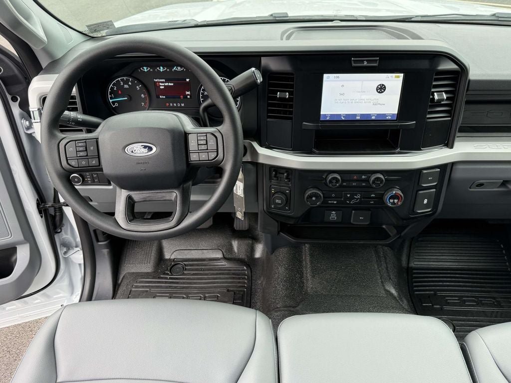 New 2026 Ford F350 XL w/ FX4 Off-Road Package AWD/4WD image 11