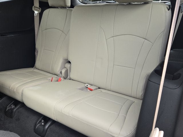 Used 2020 Buick Enclave Premium w/ Sun and Sites Package AWD/4WD image 19