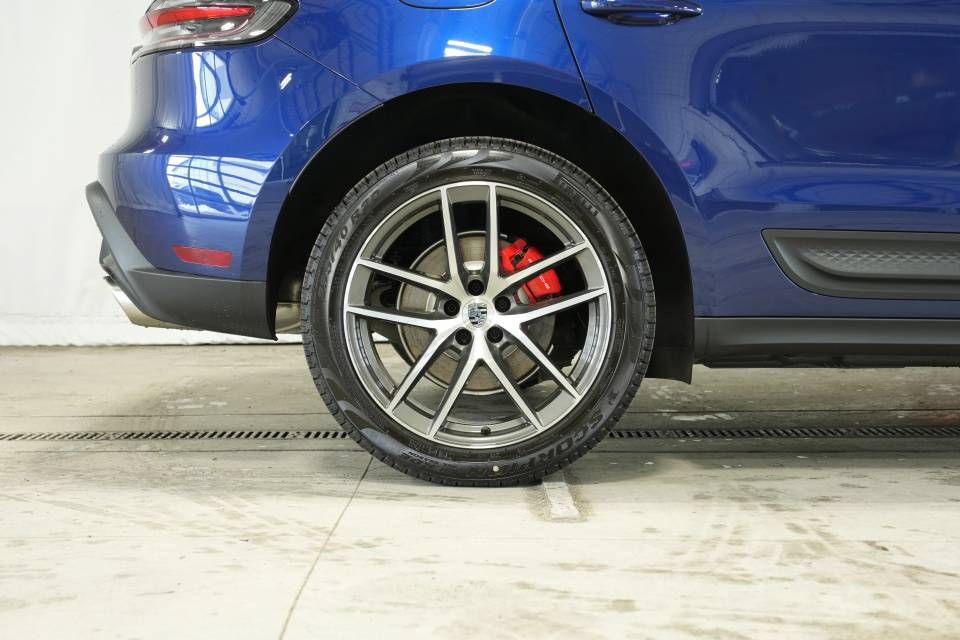 New 2026 Porsche Macan S AWD/4WD image 43
