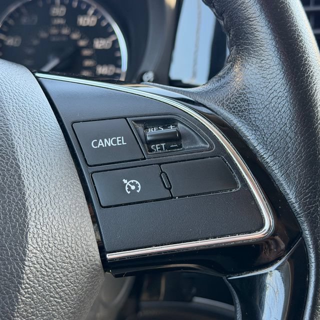 Used 2017 Mitsubishi Outlander SE FWD image 18