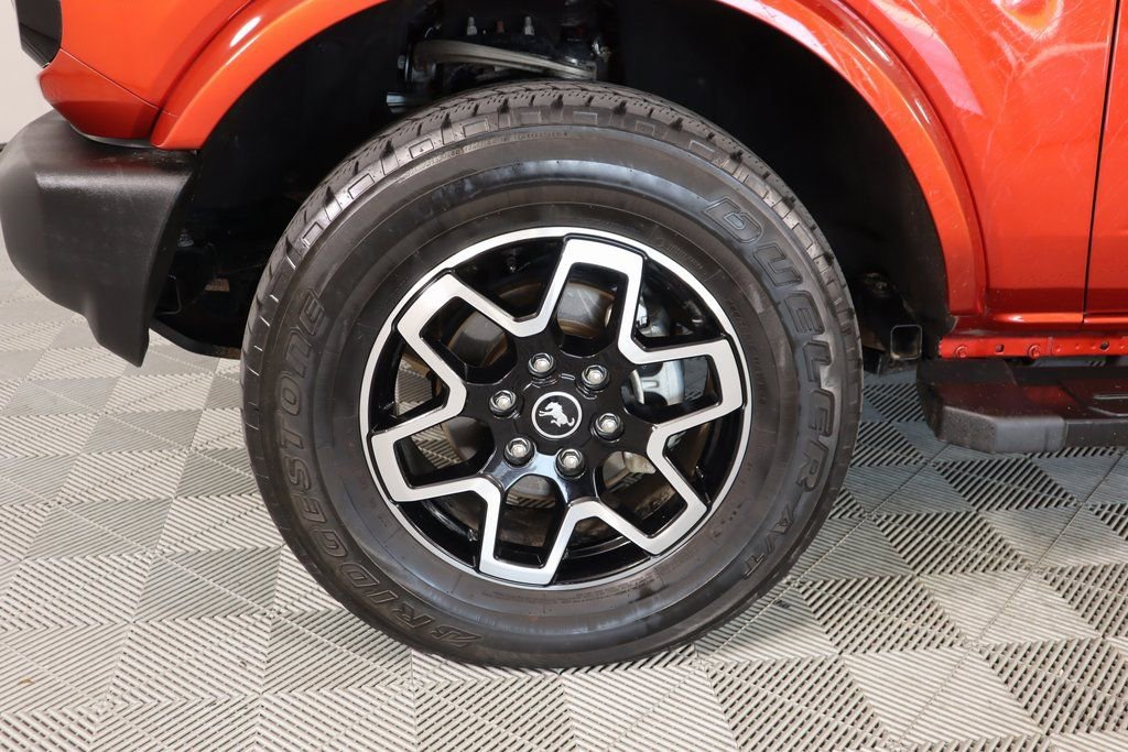 Used 2023 Ford Bronco Outer Banks image 18