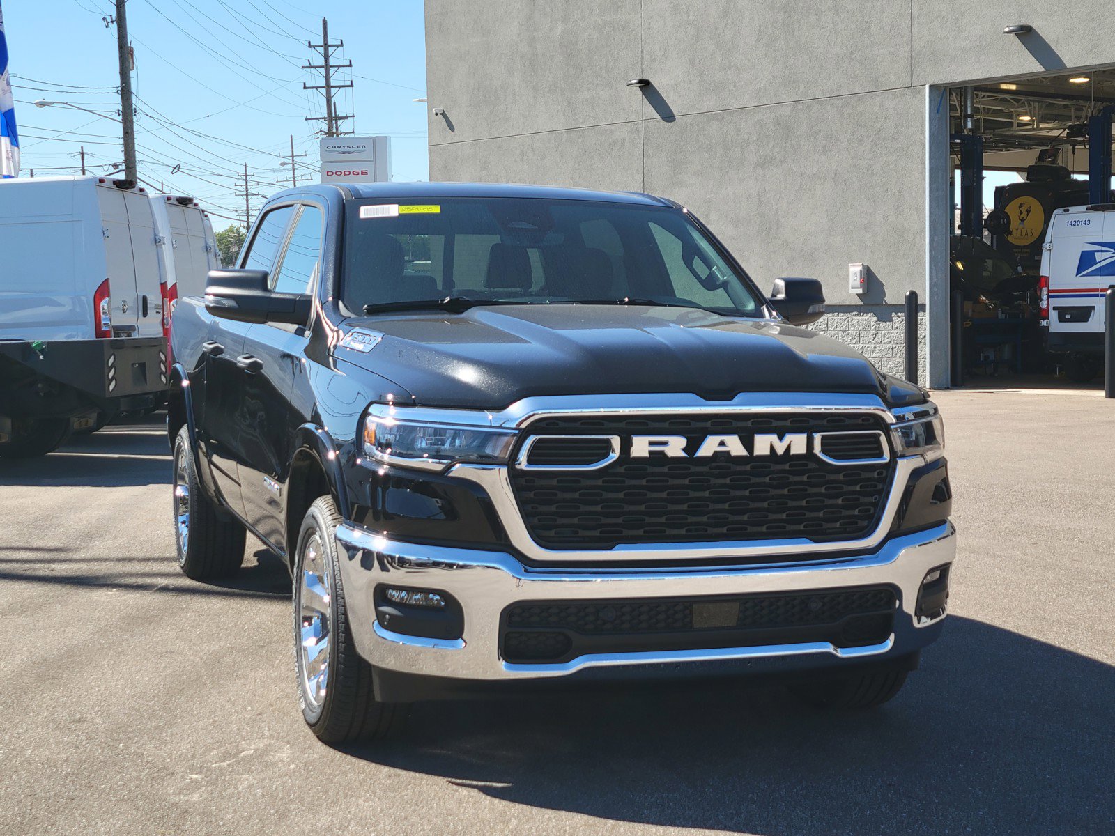 New 2025 RAM 1500 Big Horn AWD/4WD image 3