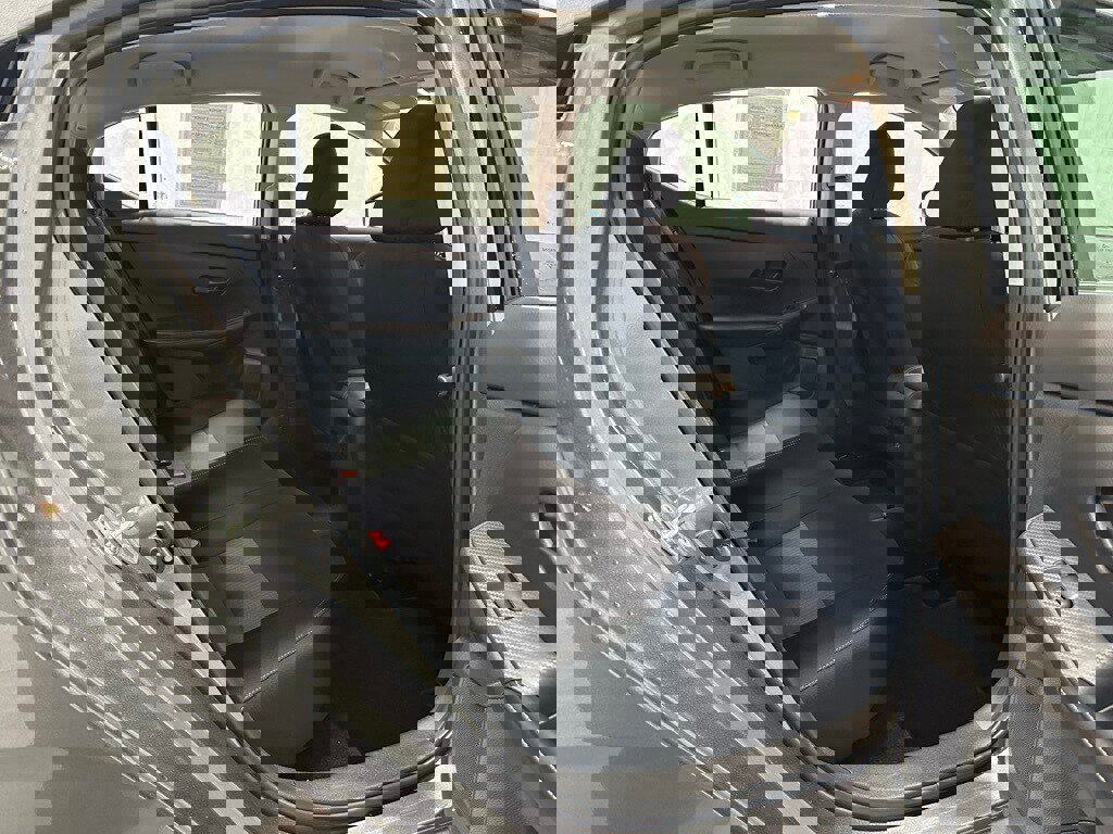 Used 2025 Nissan Sentra SV image 47