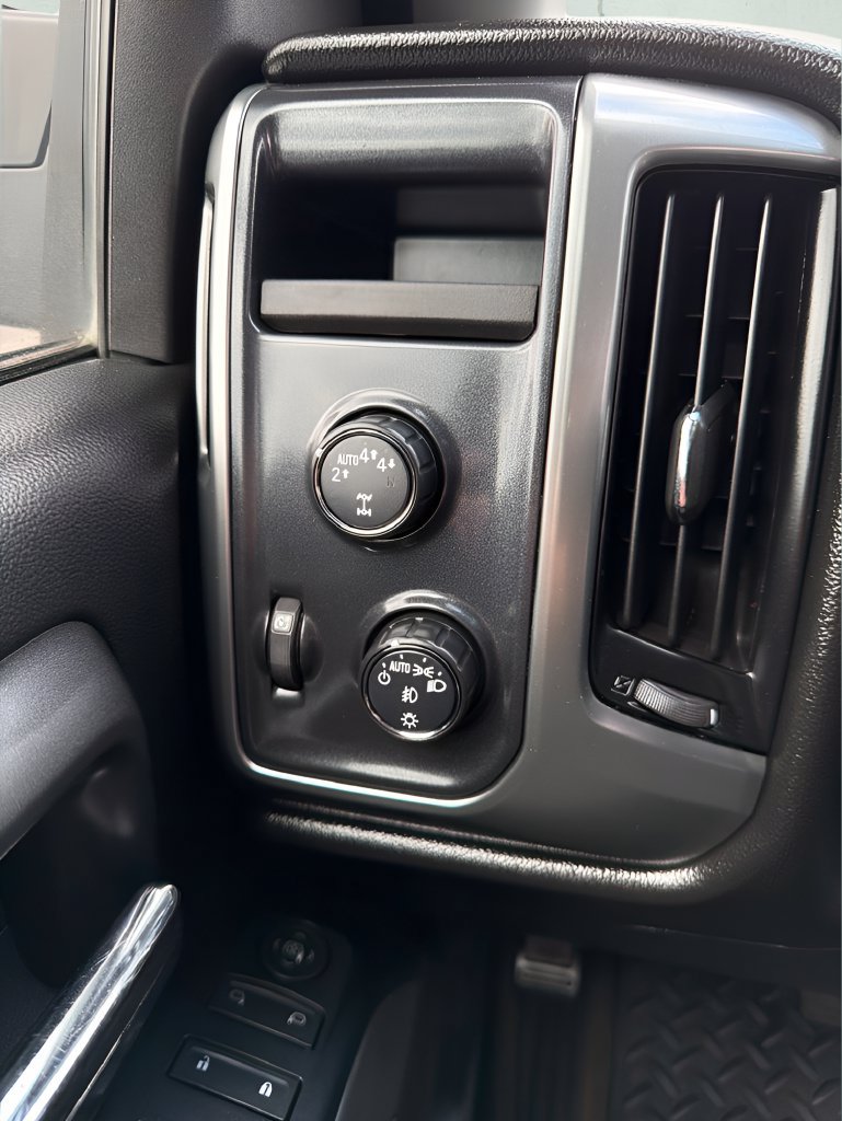Used 2017 Chevrolet Silverado 1500 LT w/ Texas Edition AWD/4WD image 21