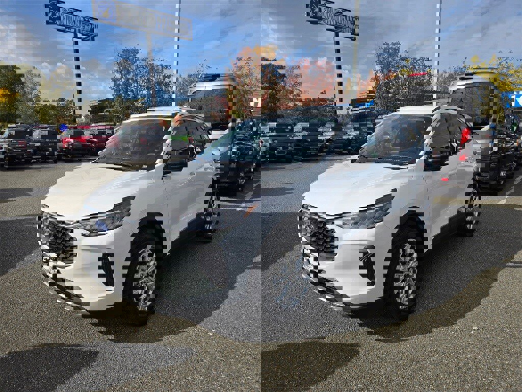 Used 2024 Ford Escape Active