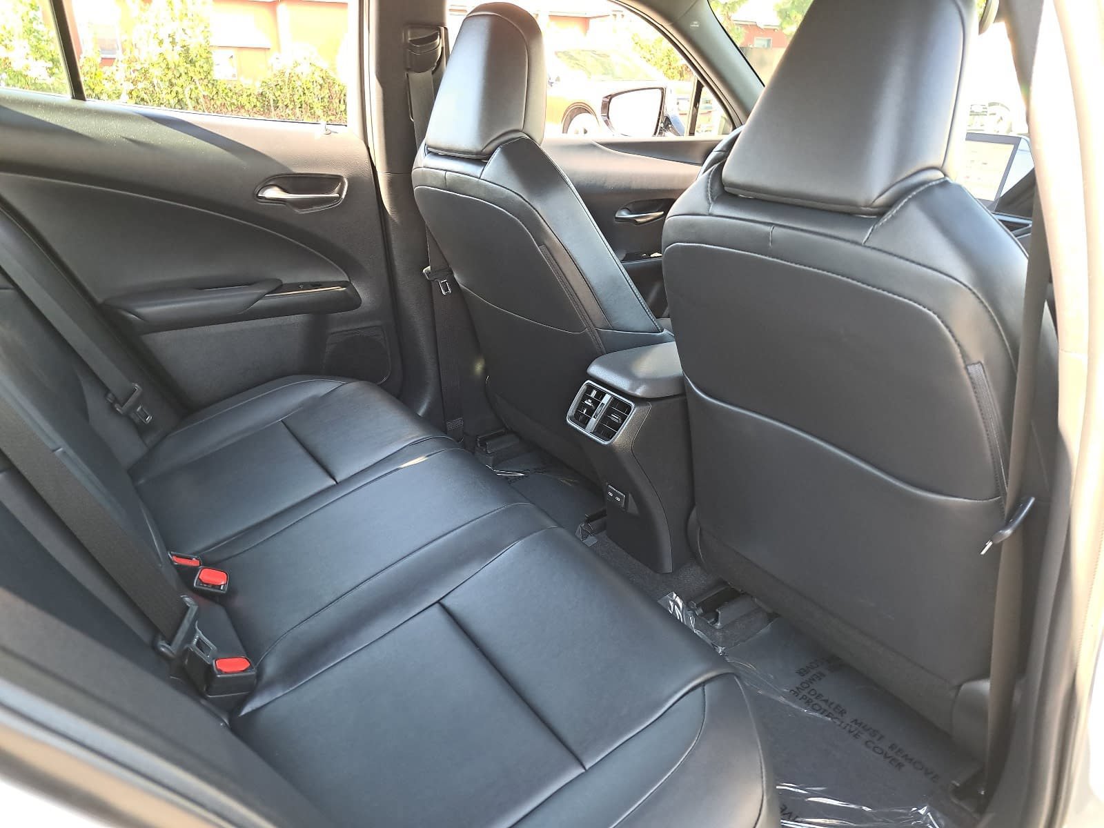 Used 2024 Lexus UX 250h F Sport FWD image 11