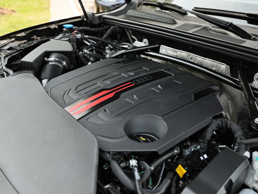 New 2026 Audi SQ5 Prestige AWD/4WD image 31