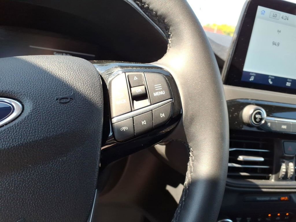 Used 2023 Ford Escape Active AWD/4WD image 16