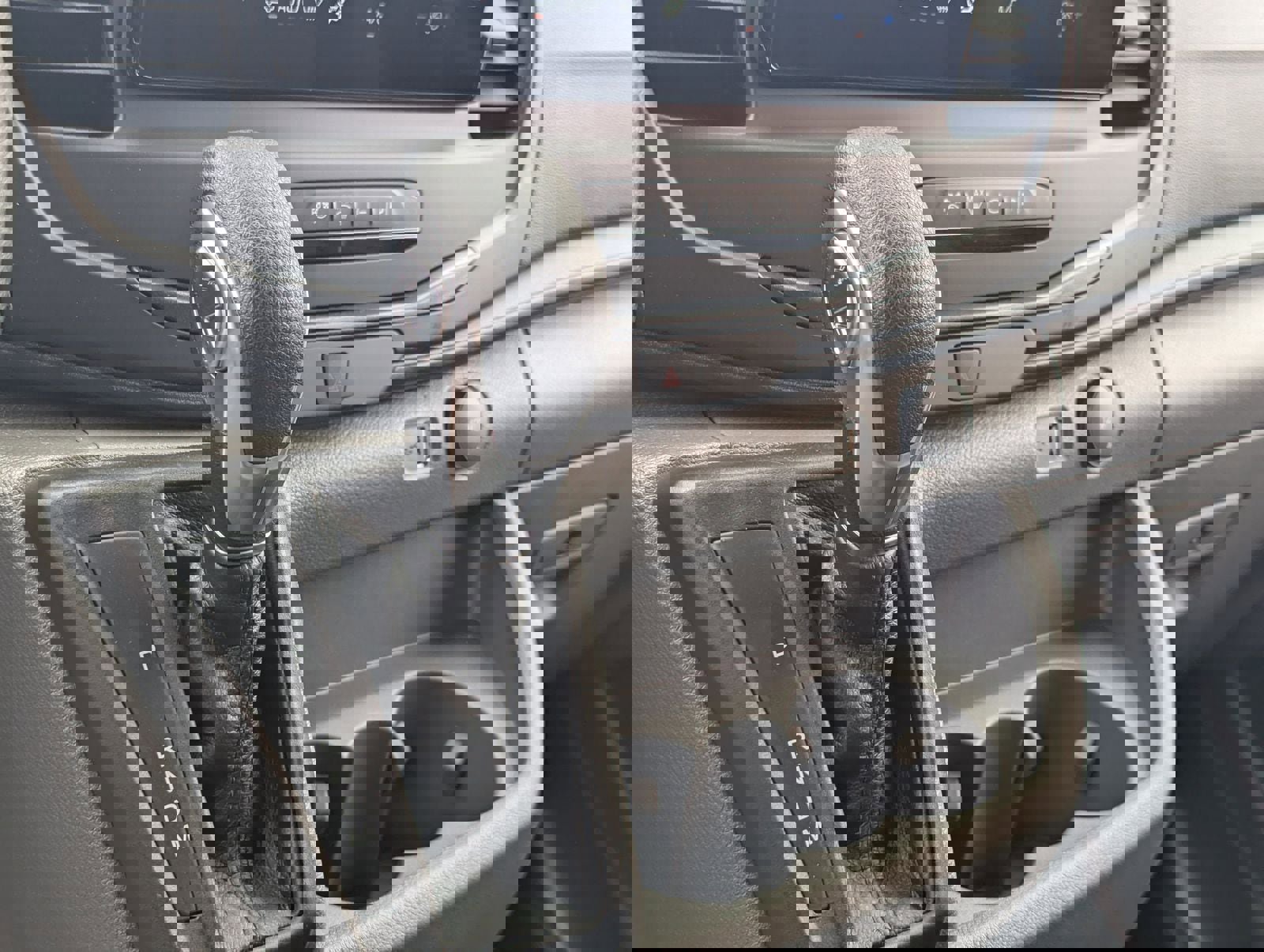 New 2026 Ford Transit 250 148 Medium Roof RWD image 53