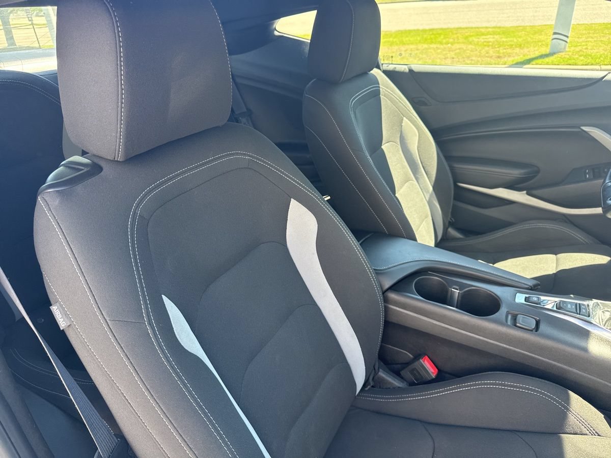 Used 2023 Chevrolet Camaro LT RWD image 35