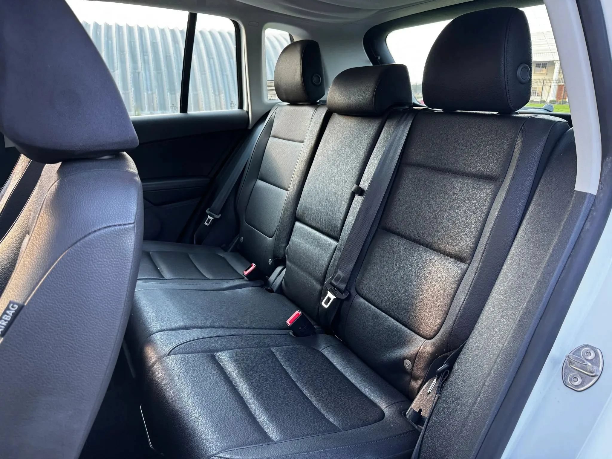 Used 2016 Volkswagen Tiguan S FWD image 16