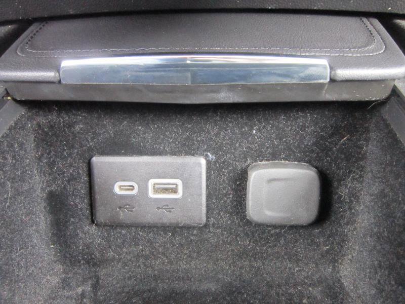 Used 2020 Cadillac XT4 Premium Luxury AWD/4WD image 29