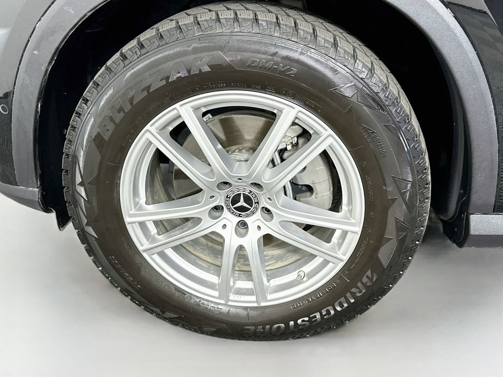 Used 2025 Mercedes-Benz GLC 300 4MATIC image 30