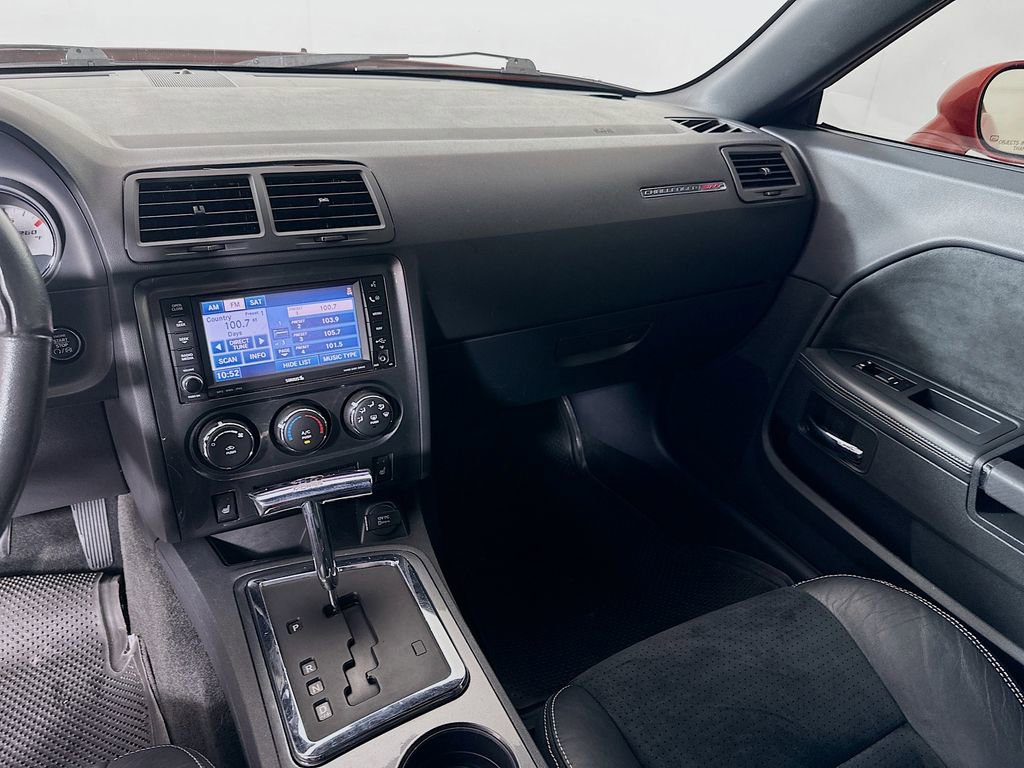 Used 2010 Dodge Challenger SRT8 w/ SRT Option Group II RWD image 21