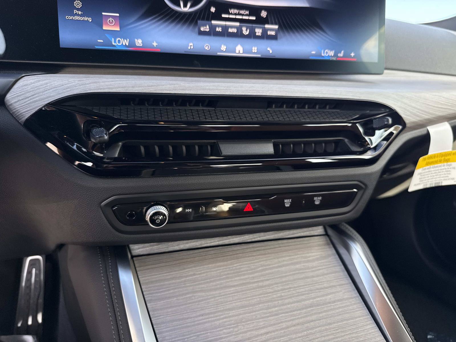 New 2026 BMW 230i Coupe w/ Premium Package RWD image 22