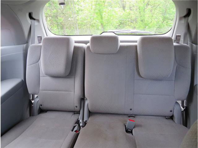 Used 2016 Honda Odyssey SE image 6