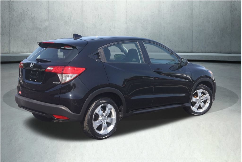 Used 2021 Honda HR-V LX image 11