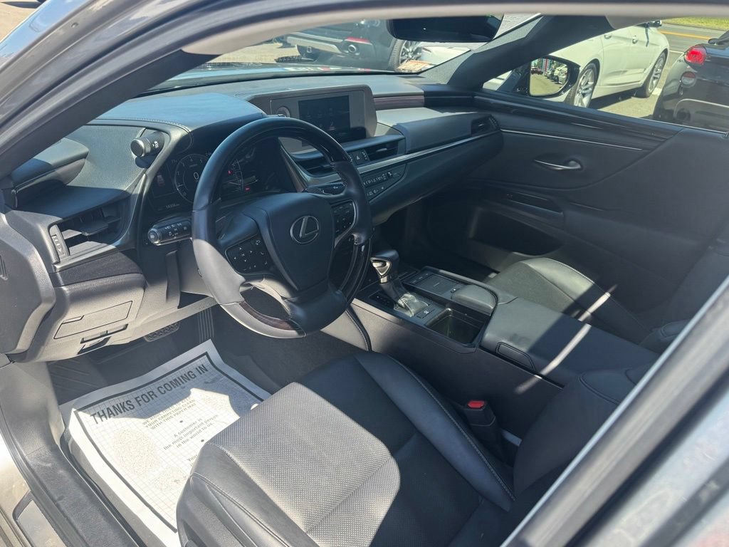 Used 2020 Lexus ES 350 w/ Premium Package FWD image 32