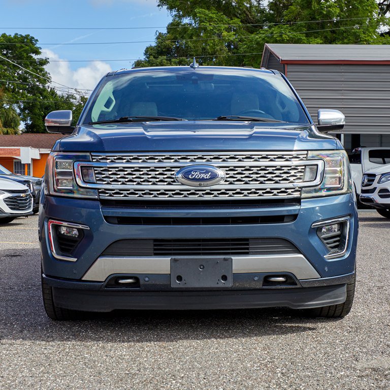 Used 2018 Ford Expedition Max Platinum AWD/4WD image 2