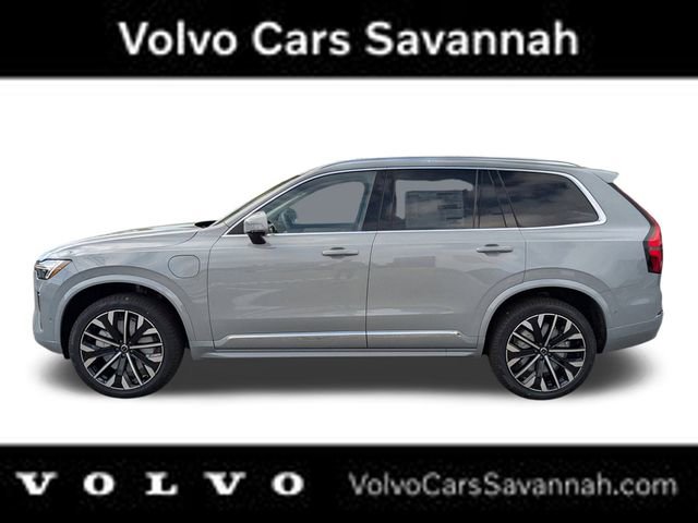 New 2025 Volvo XC90 T8 Plus w/ Protection Package Premier image 7