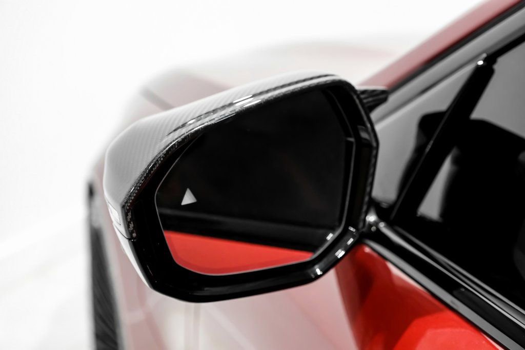 Used 2025 BMW M5 w/ Carbon Package image 33