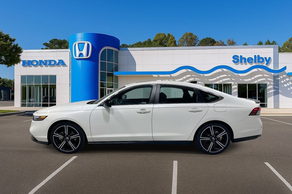 Used 2024 Honda Accord Sport image 5