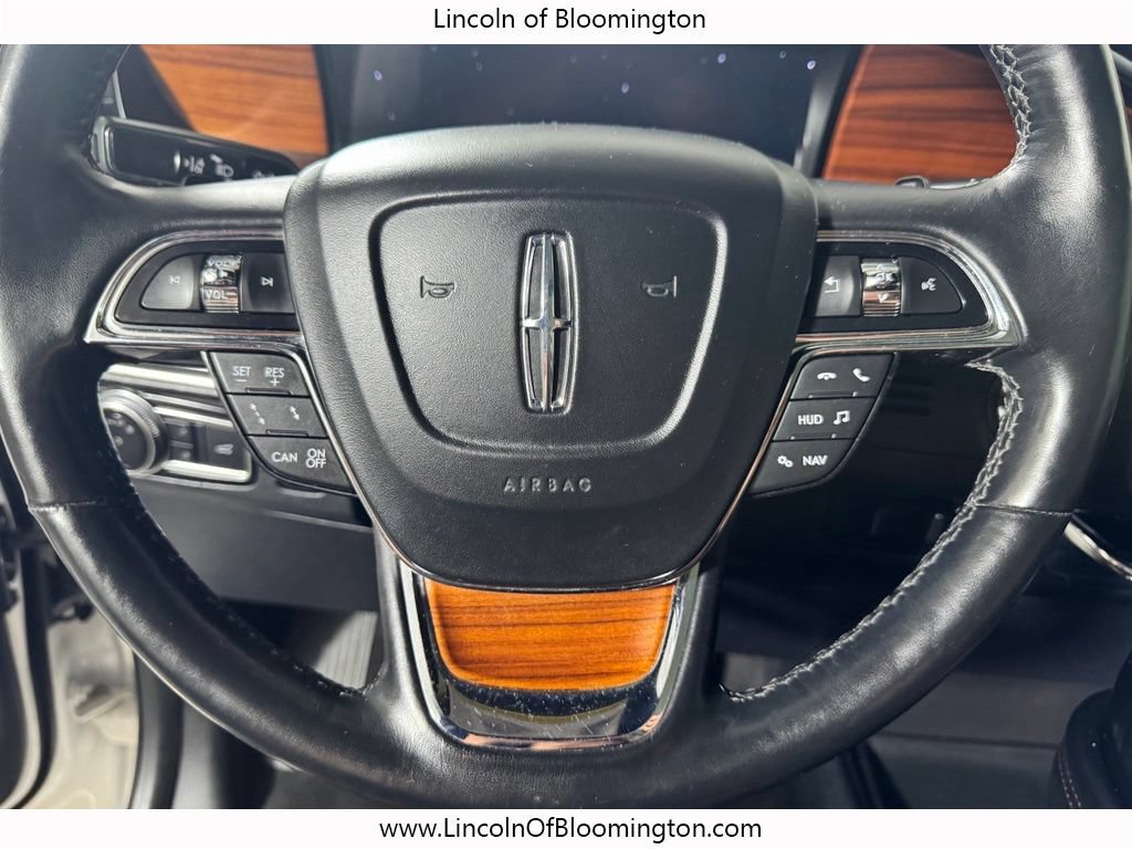 Used 2019 Lincoln Navigator Reserve AWD/4WD image 19