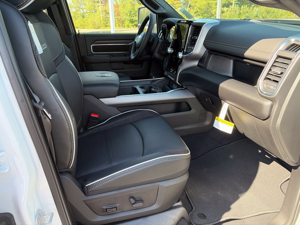 New 2027 RAM 3500 Laramie w/ Max Tow Package AWD/4WD image 20