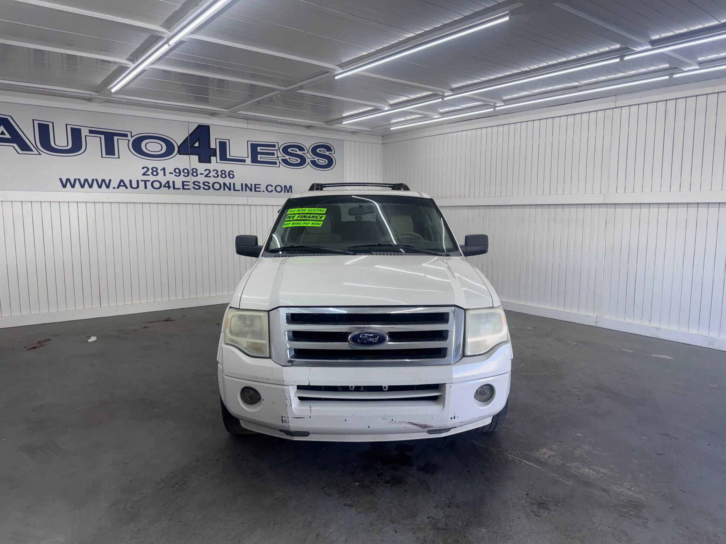 Used 2008 Ford Expedition XLT RWD image 2