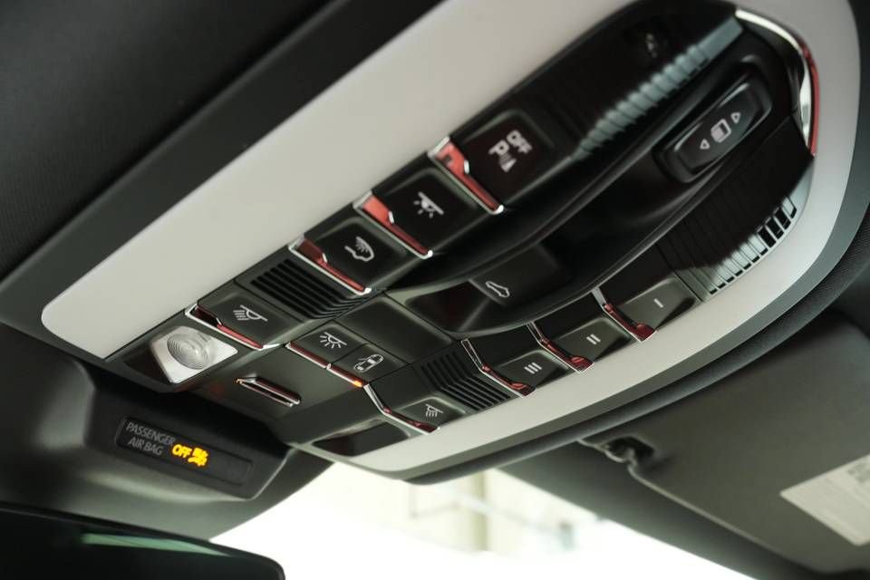 New 2026 Porsche Macan AWD/4WD image 35